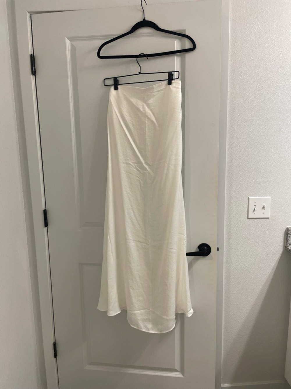 Flowy Satin Strapless Maxi Dress Never Worn